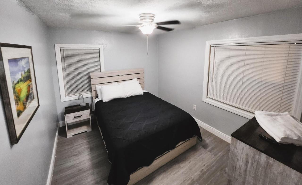 Cozy 3 Bedroom House Near Airport/Raymond Stadium/Downtown. Tampa Luaran gambar